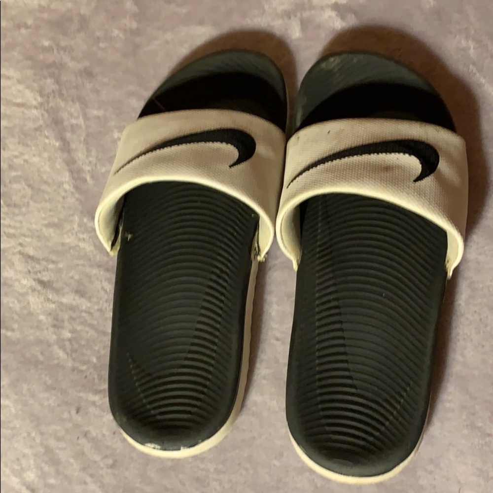 Nike slides